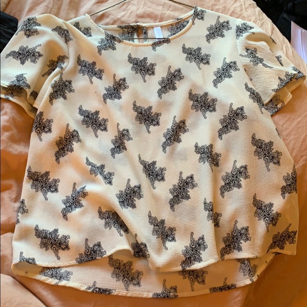 Xhilaration blouse